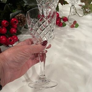 Crystal stemware.   8 stems.   Just beautiful.no chips. 8 for $65 !!